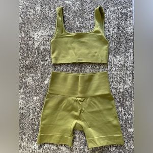 SET Active SculptFlex Set